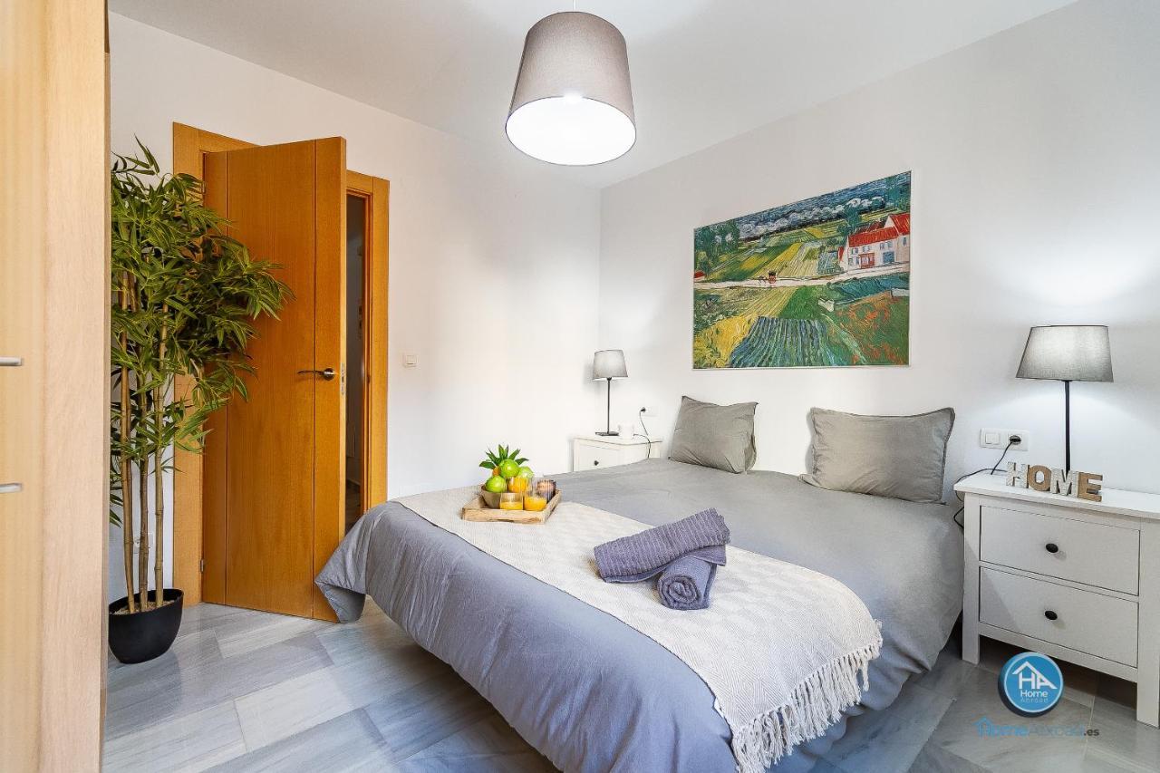 Premium Penthouse With Roof Terrace And Parking In Carlos Haya Málaga Dış mekan fotoğraf