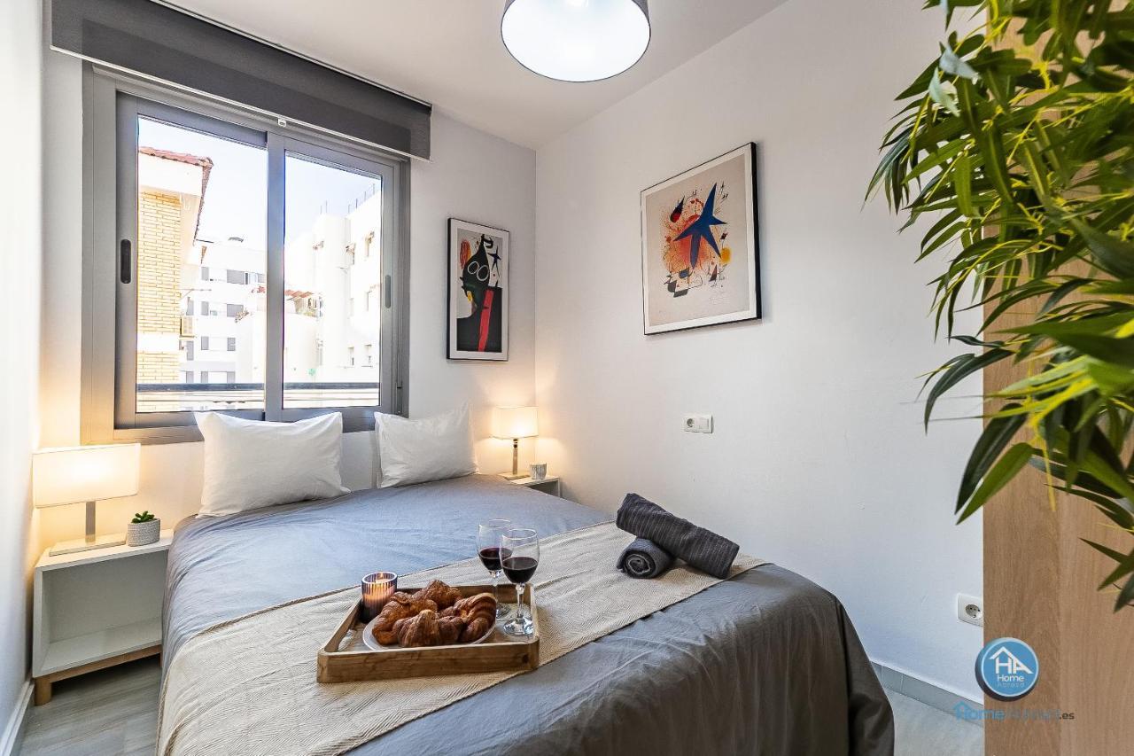 Premium Penthouse With Roof Terrace And Parking In Carlos Haya Málaga Dış mekan fotoğraf