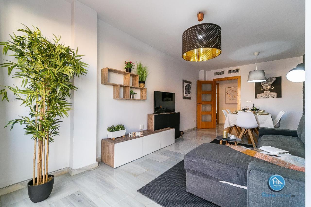 Premium Penthouse With Roof Terrace And Parking In Carlos Haya Málaga Dış mekan fotoğraf