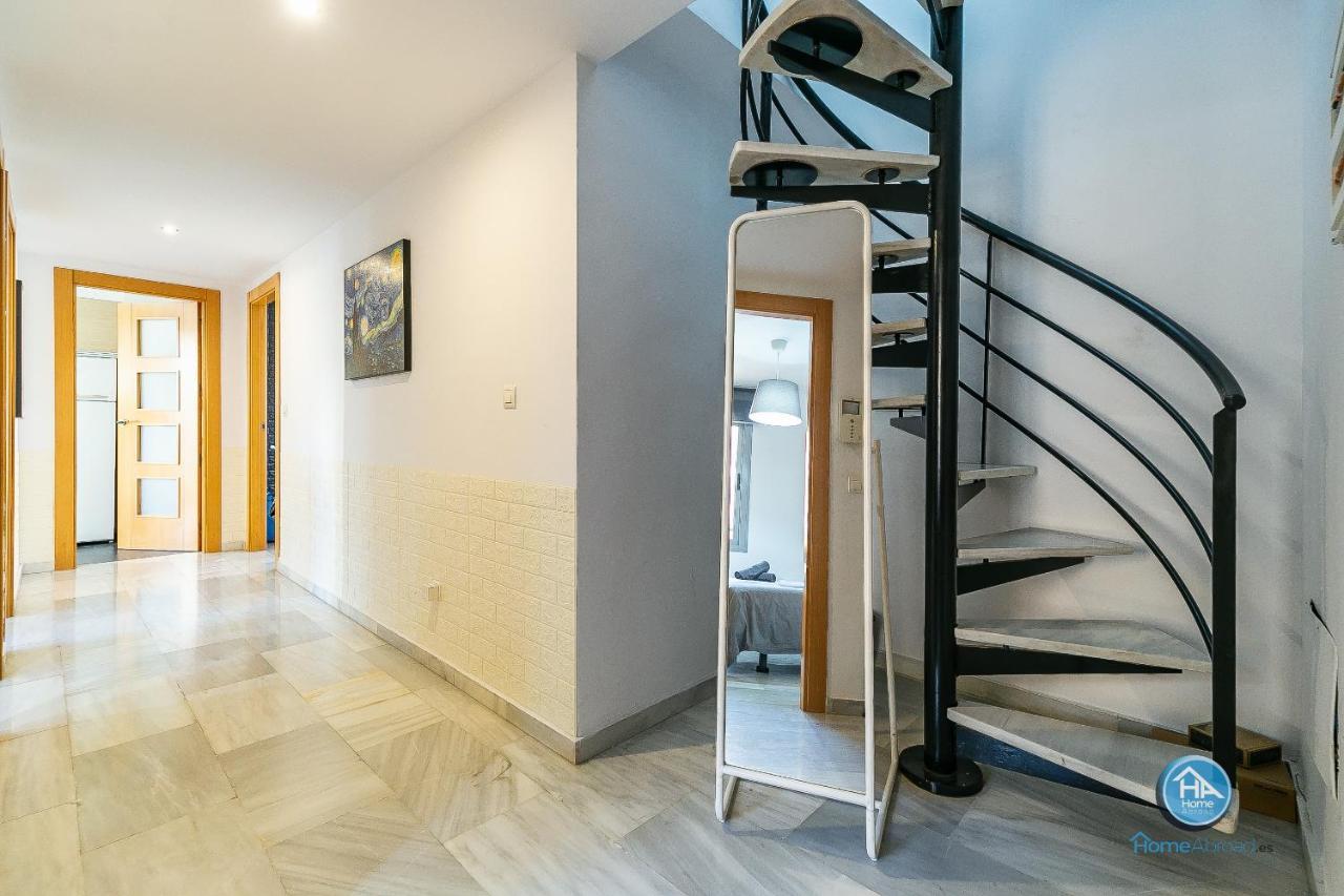 Premium Penthouse With Roof Terrace And Parking In Carlos Haya Málaga Dış mekan fotoğraf