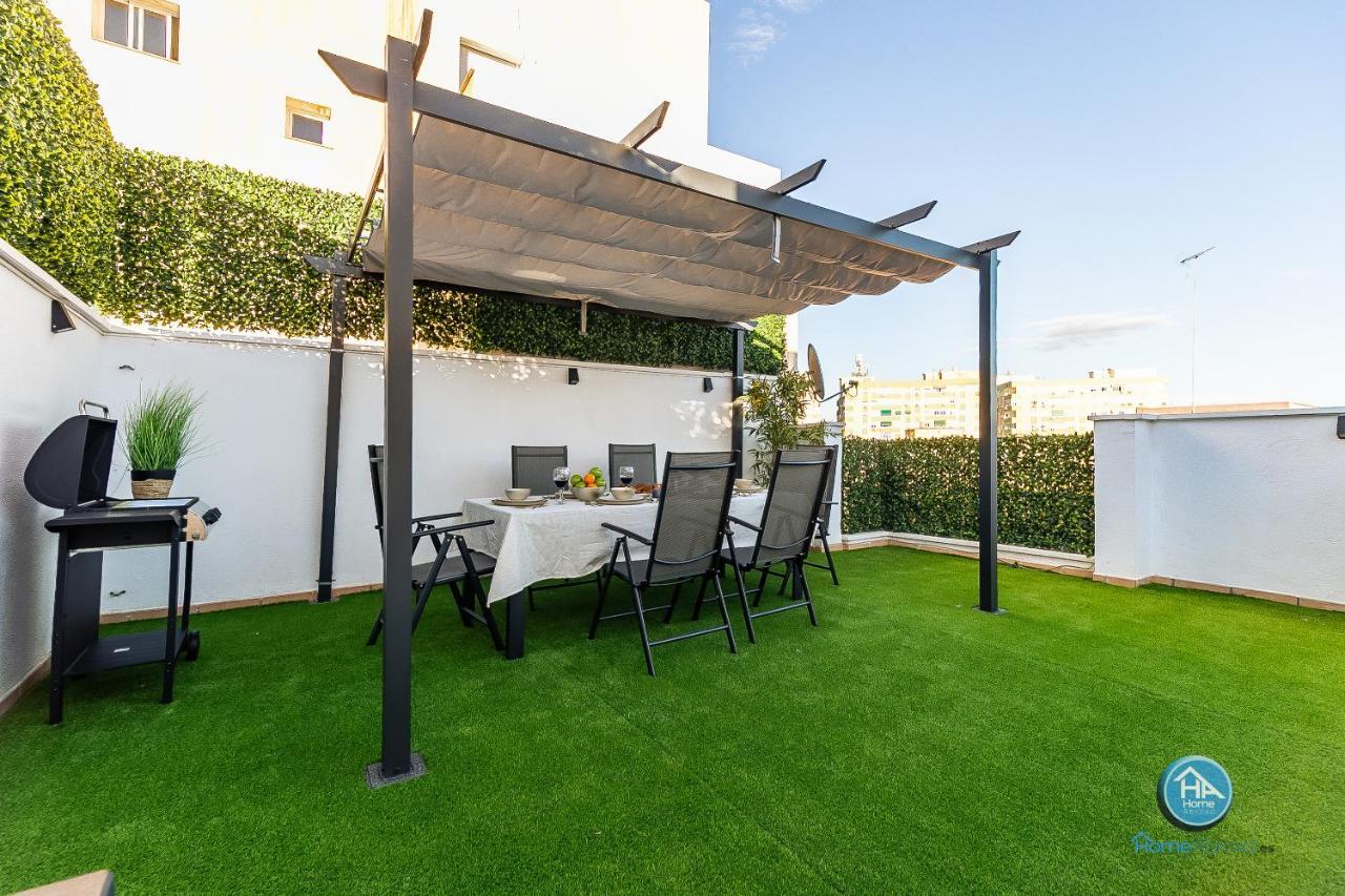 Premium Penthouse With Roof Terrace And Parking In Carlos Haya Málaga Dış mekan fotoğraf